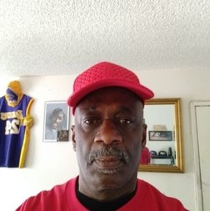 Meet your Posher, Roy